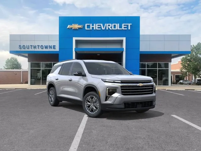 Gray 2027 Chevrolet Traverse LT for sale in Newnan, GA