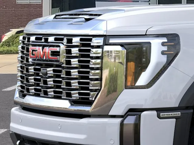 2026 GMC Sierra 2500HD Denali - Photo 13
