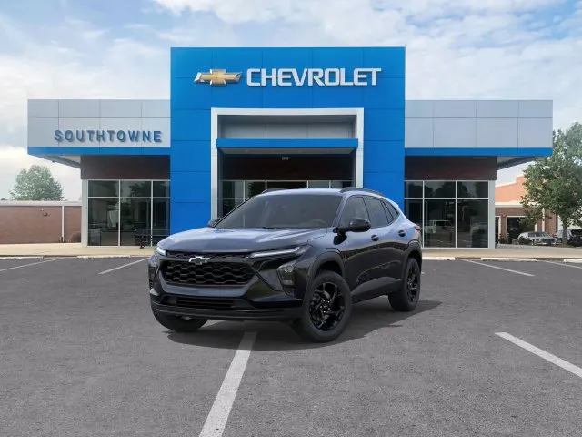 2026 Chevrolet Trax LT - Photo 8