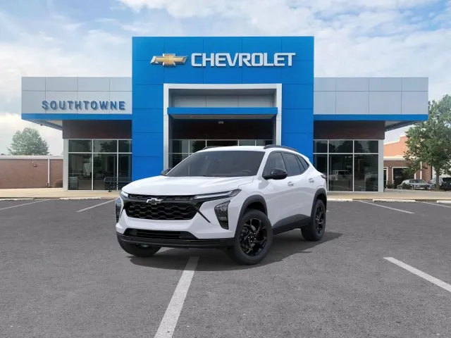 2026 Chevrolet Trax LT - Photo 8