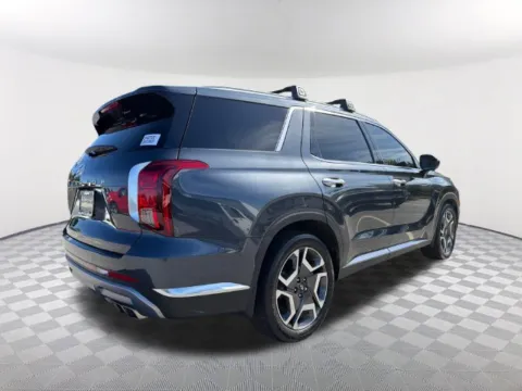 More photos of 2024 Hyundai Palisade Limited at Southtowne Chevrolet Buick GMC, GA