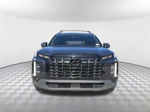 Photos of 2024 Hyundai Palisade Limited for sale in Newnan, GA at Southtowne Chevrolet Buick GMC