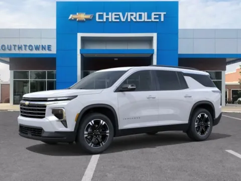 Photos of 2027 Chevrolet Traverse LT for sale in Newnan, GA at Southtowne Chevrolet Buick GMC