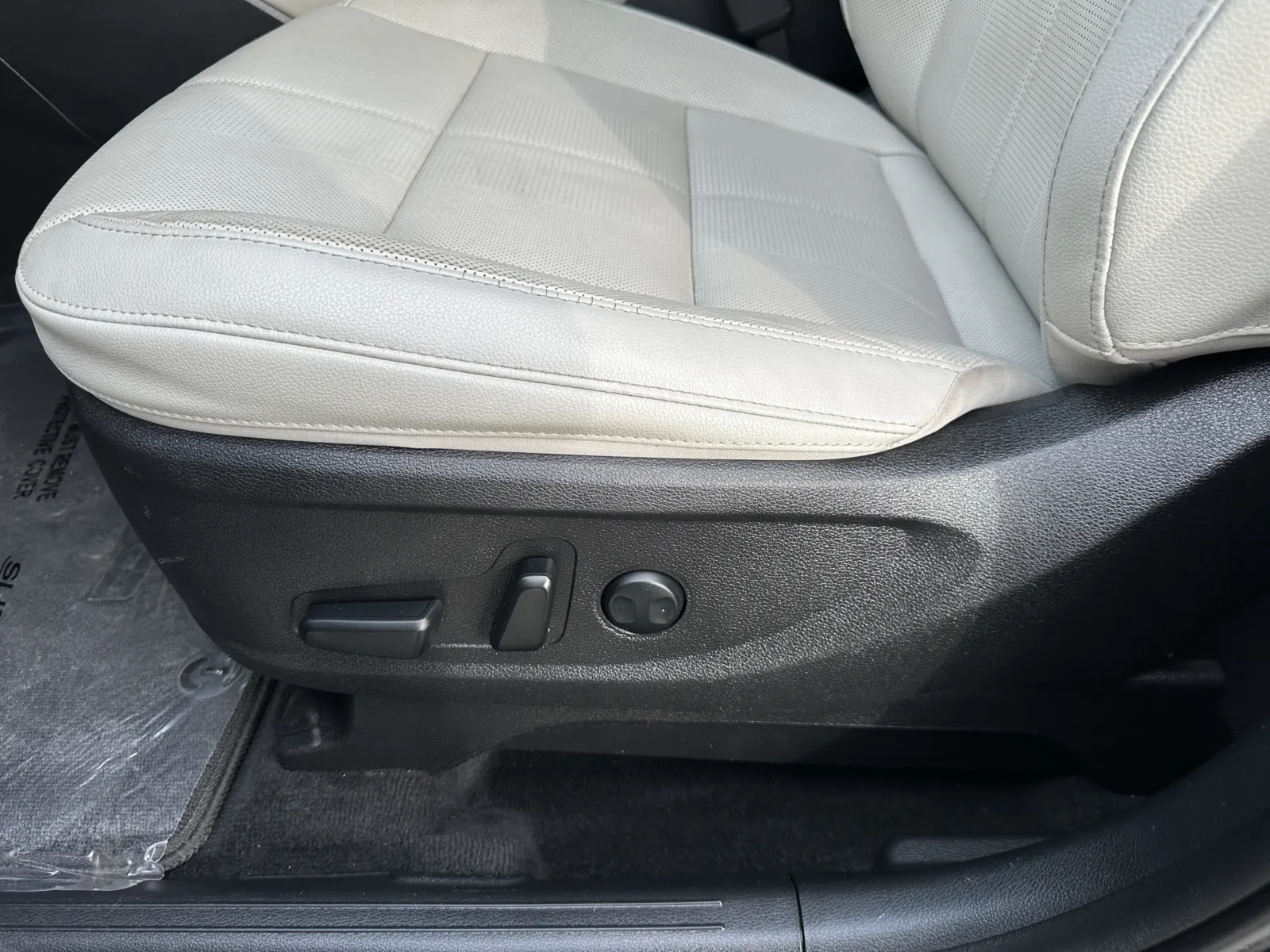 2021 Kia Telluride EX - Photo 21