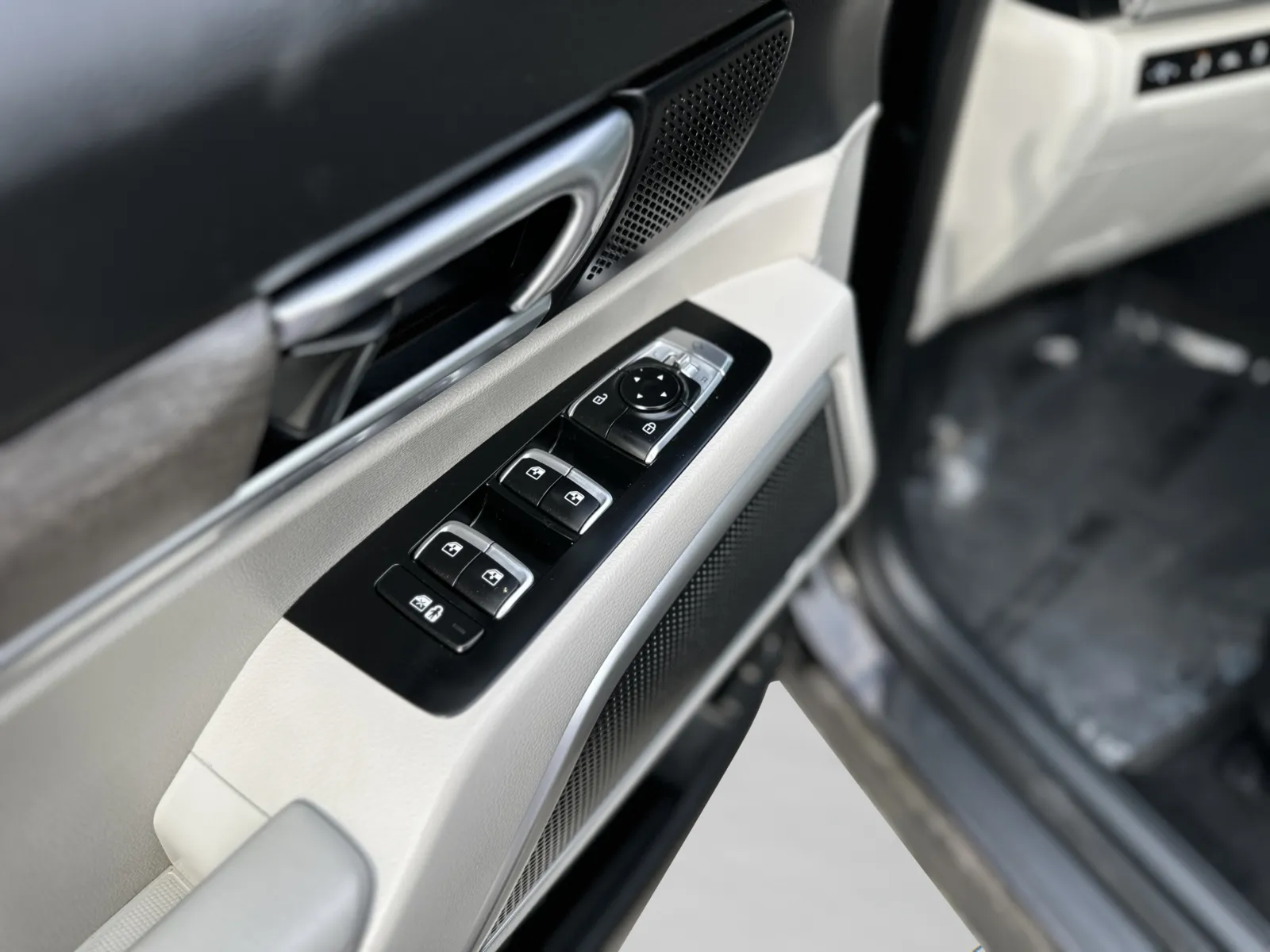 2021 Kia Telluride EX - Photo 19