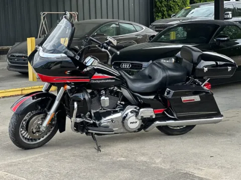 Another view of 2013 Harley FLTRU Ultra for sale in Logansport, IN at Zim's Auto Sales