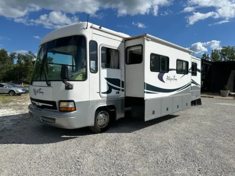 Photos of 2001 Ford F-550 for sale in Logansport, IN at Zim's Auto Sales
