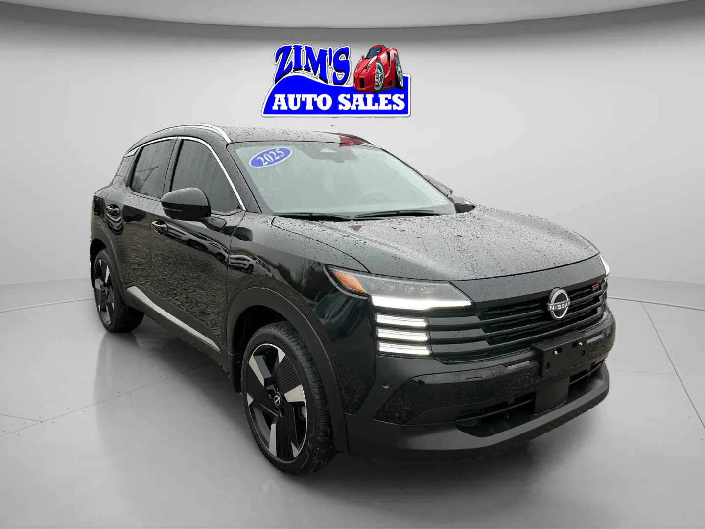 2025 Nissan Kicks SR AWD