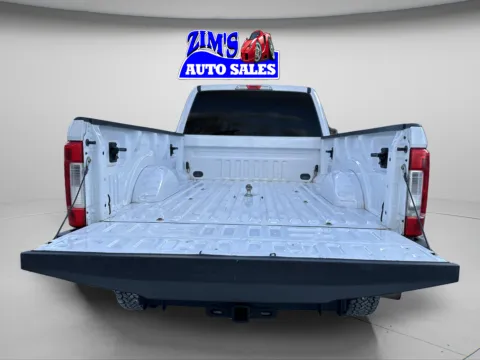 More photos of 2018 Ford F-350 Super Duty XLT at Zim's Auto Sales, IN