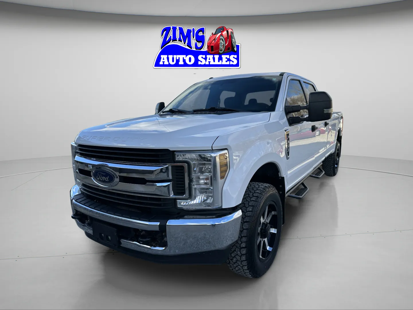 White 2018 Ford F-350 Super Duty XLT for sale in Logansport, IN