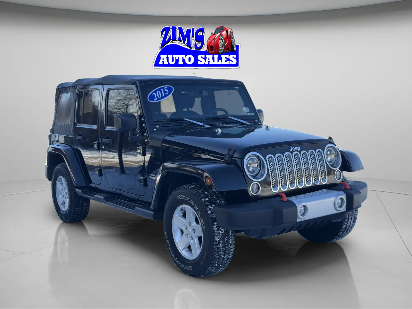 Black 2015 Jeep Wrangler Unlimited Sahara for sale in Logansport, IN