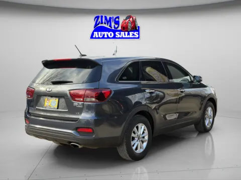Another view of 2020 Kia Sorento LX V6 for sale in Logansport, IN at Zim's Auto Sales