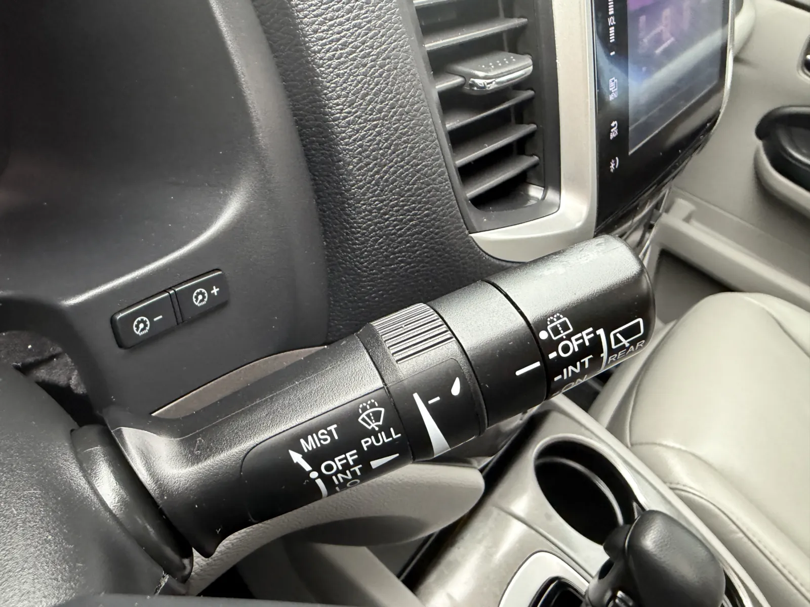 2016 Honda Pilot EX-L - Photo 29