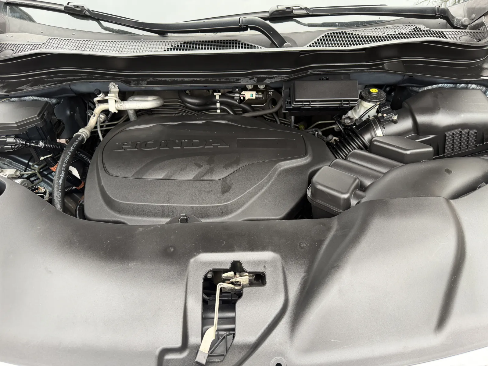 2016 Honda Pilot EX-L - Photo 16