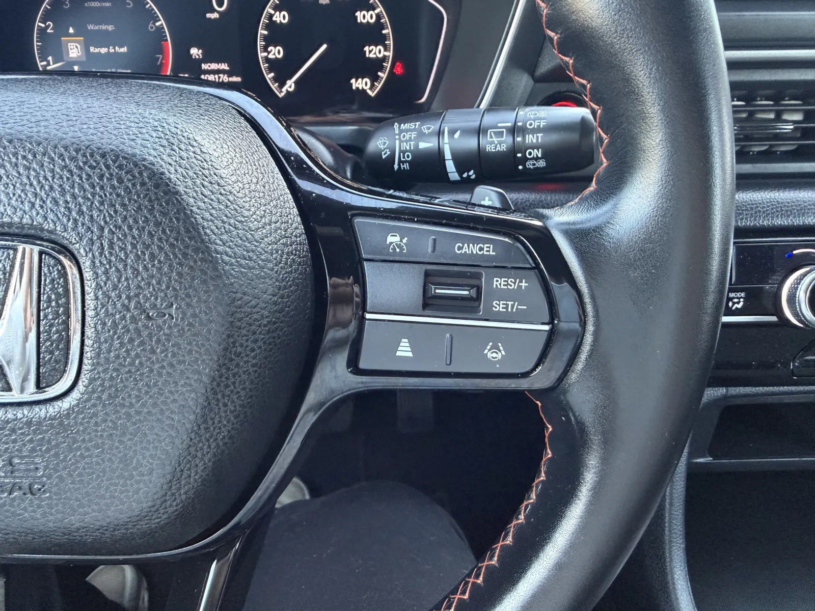 2023 Honda Pilot Sport - Photo 27