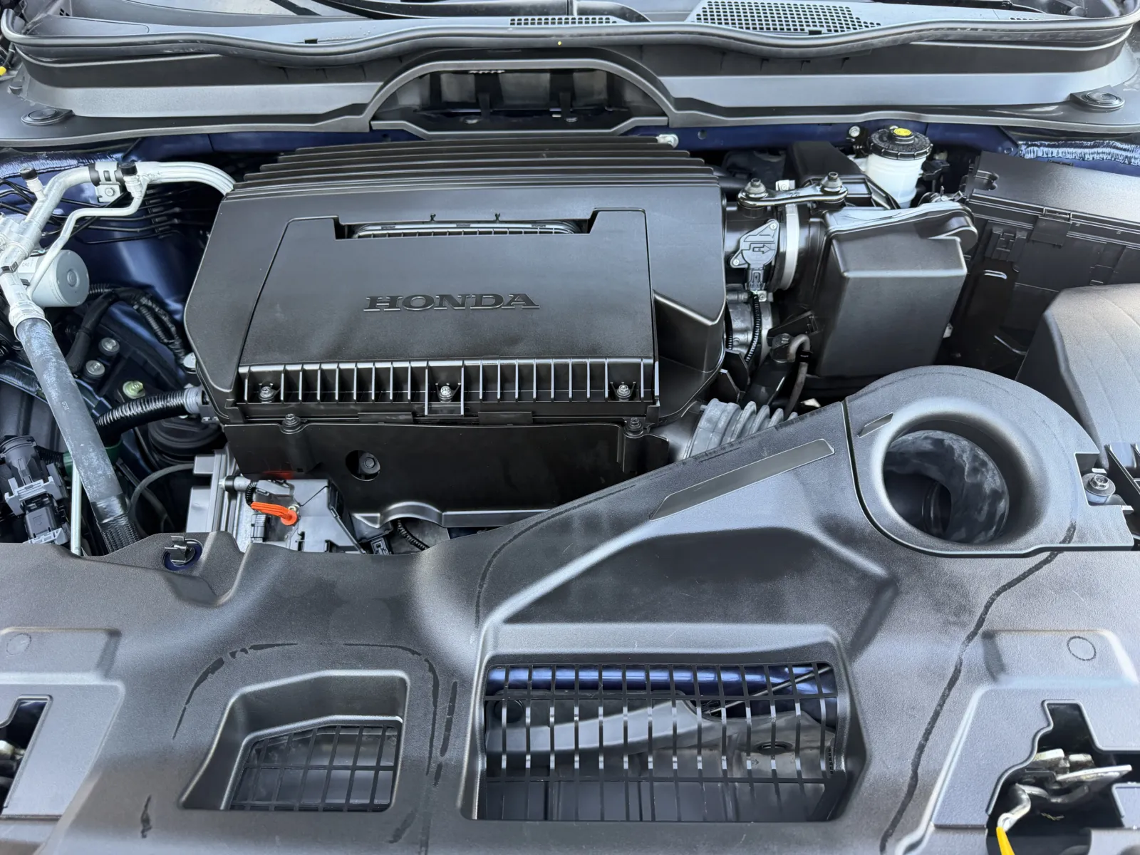2023 Honda Pilot Sport - Photo 16