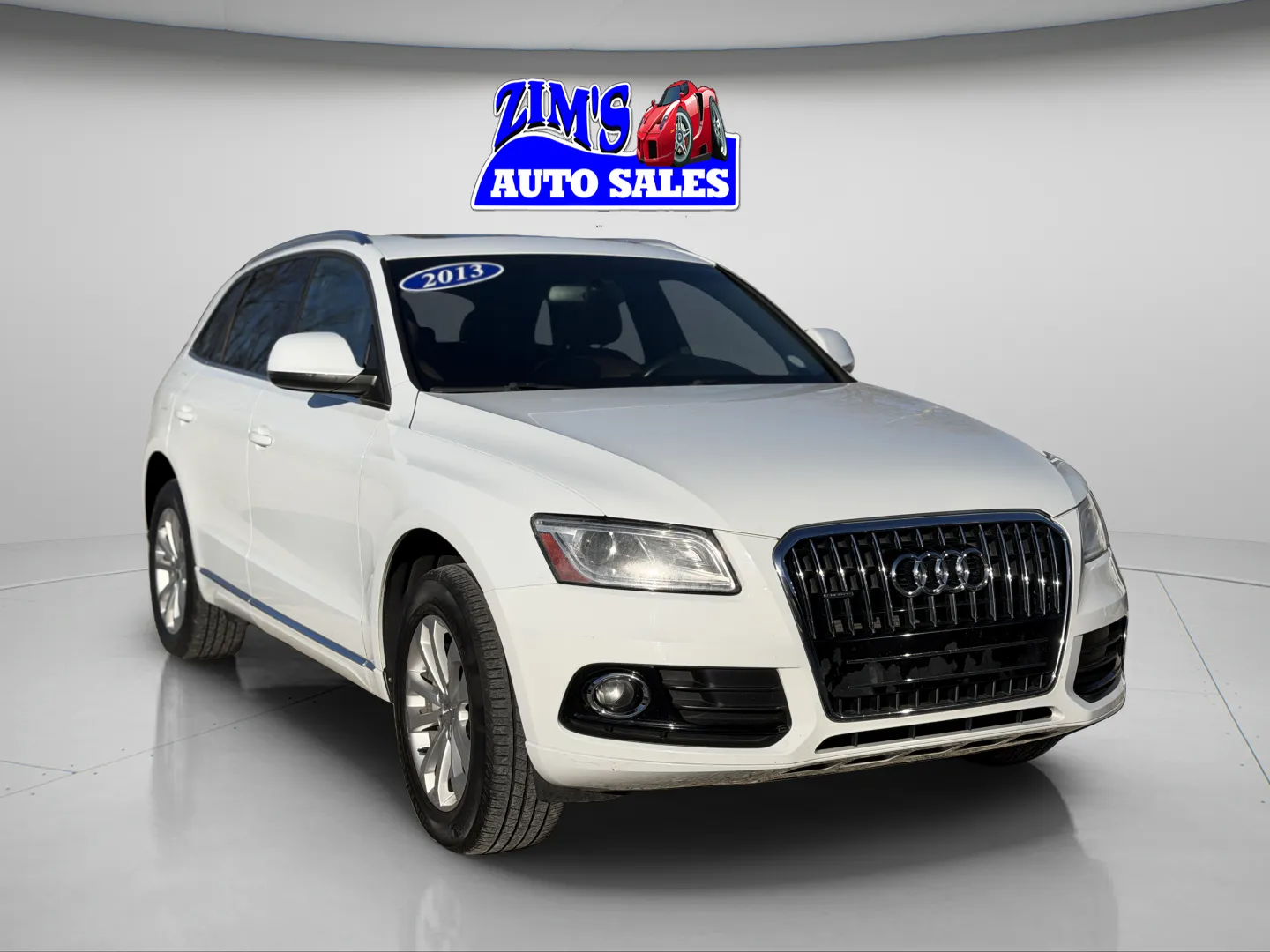 White 2013 Audi Q5 2.0T quattro Premium Plus for sale in Logansport, IN