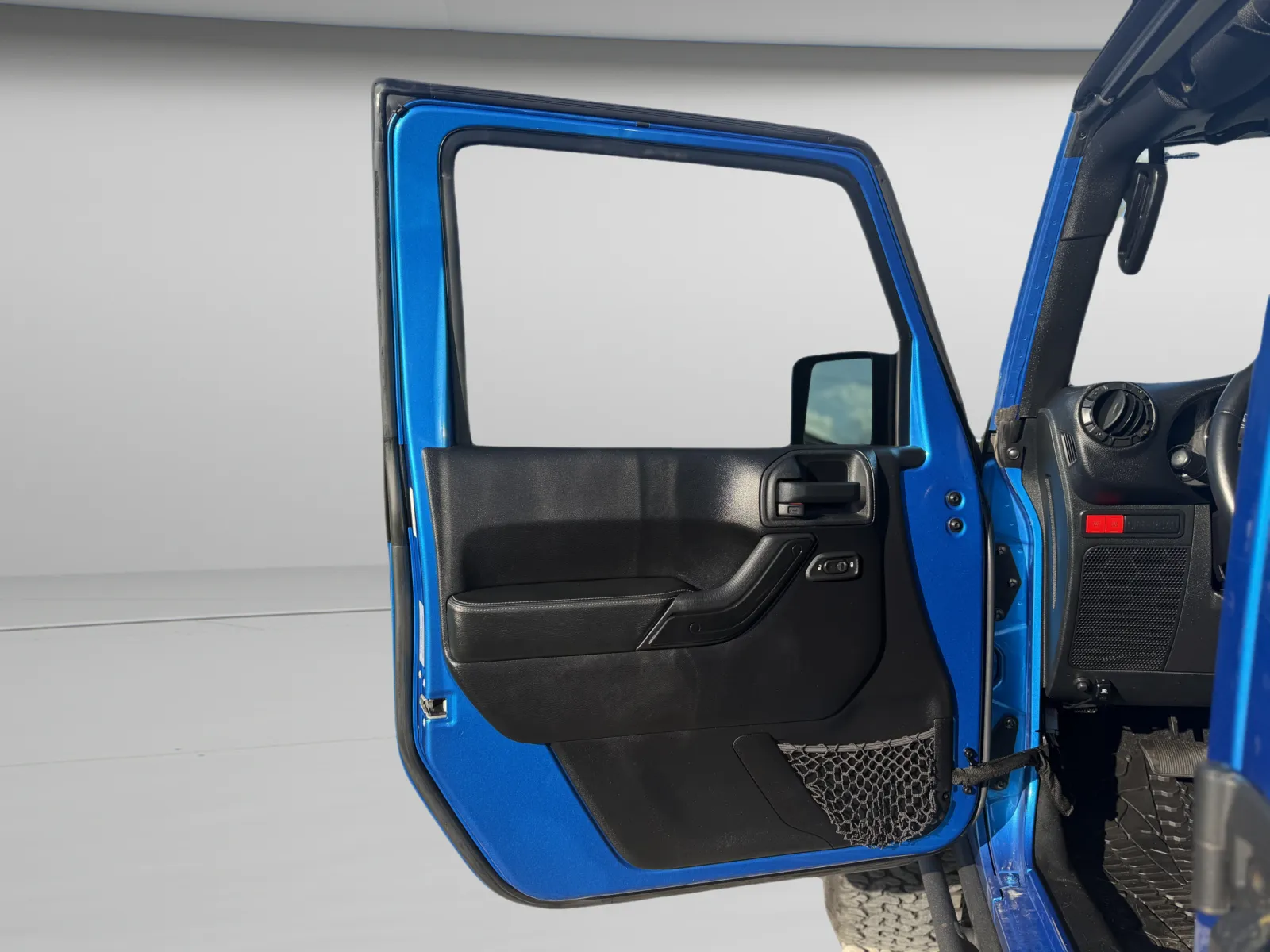 2015 Jeep Wrangler Unlimited Rubicon - Photo 34