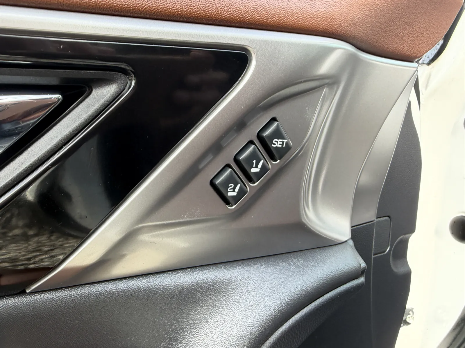 2021 Subaru Outback Touring - Photo 16