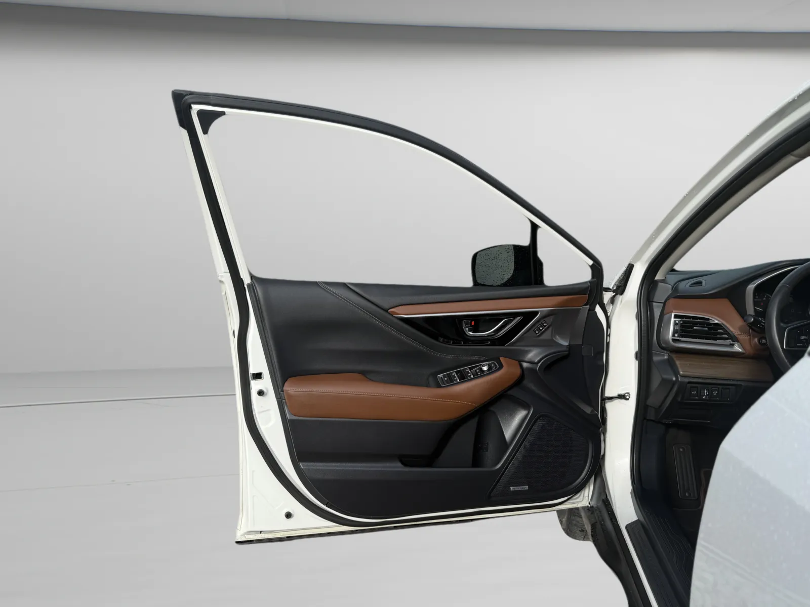2021 Subaru Outback Touring - Photo 14