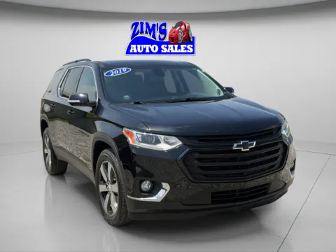 Black 2019 Chevrolet Traverse LT Leather for sale in Logansport, IN