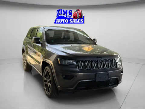 Silver 2019 Jeep Grand Cherokee Laredo for sale in Logansport, IN