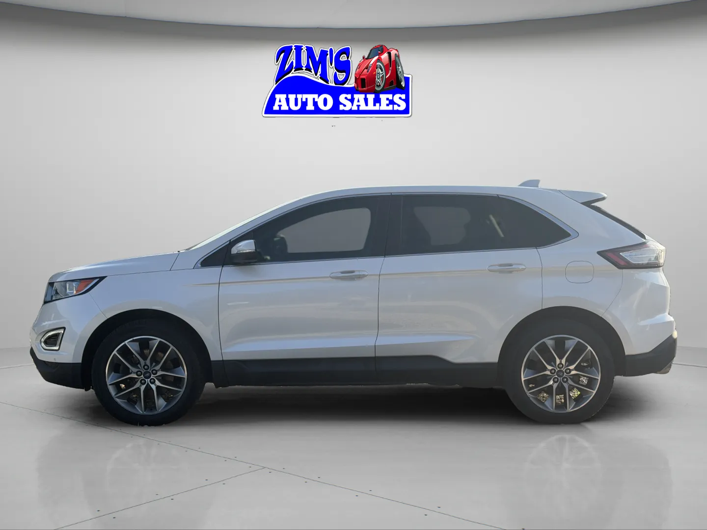 More photos of 2017 Ford Edge Titanium at Zim's Auto Sales, IN