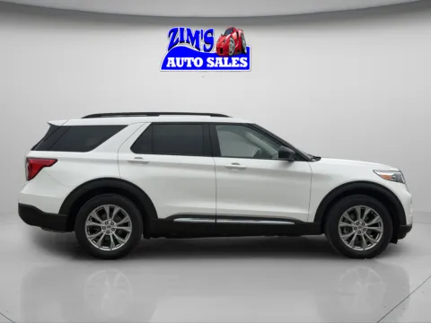 Photos of 2020 Ford Explorer XLT for sale in Logansport, IN at Zim's Auto Sales