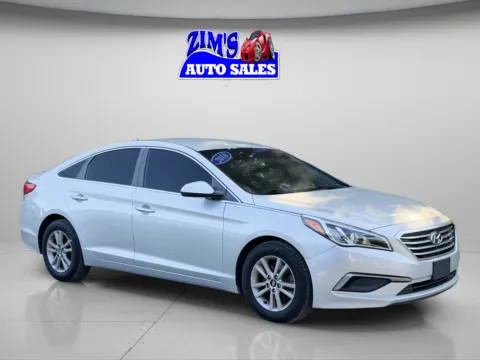 Silver 2016 Hyundai SONATA SE for sale in Logansport, IN