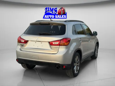 More photos of 2013 Mitsubishi Outlander Sport LE at Zim's Auto Sales, IN