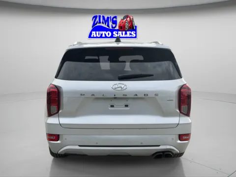 More photos of 2021 Hyundai PALISADE Limited at Zim's Auto Sales, IN