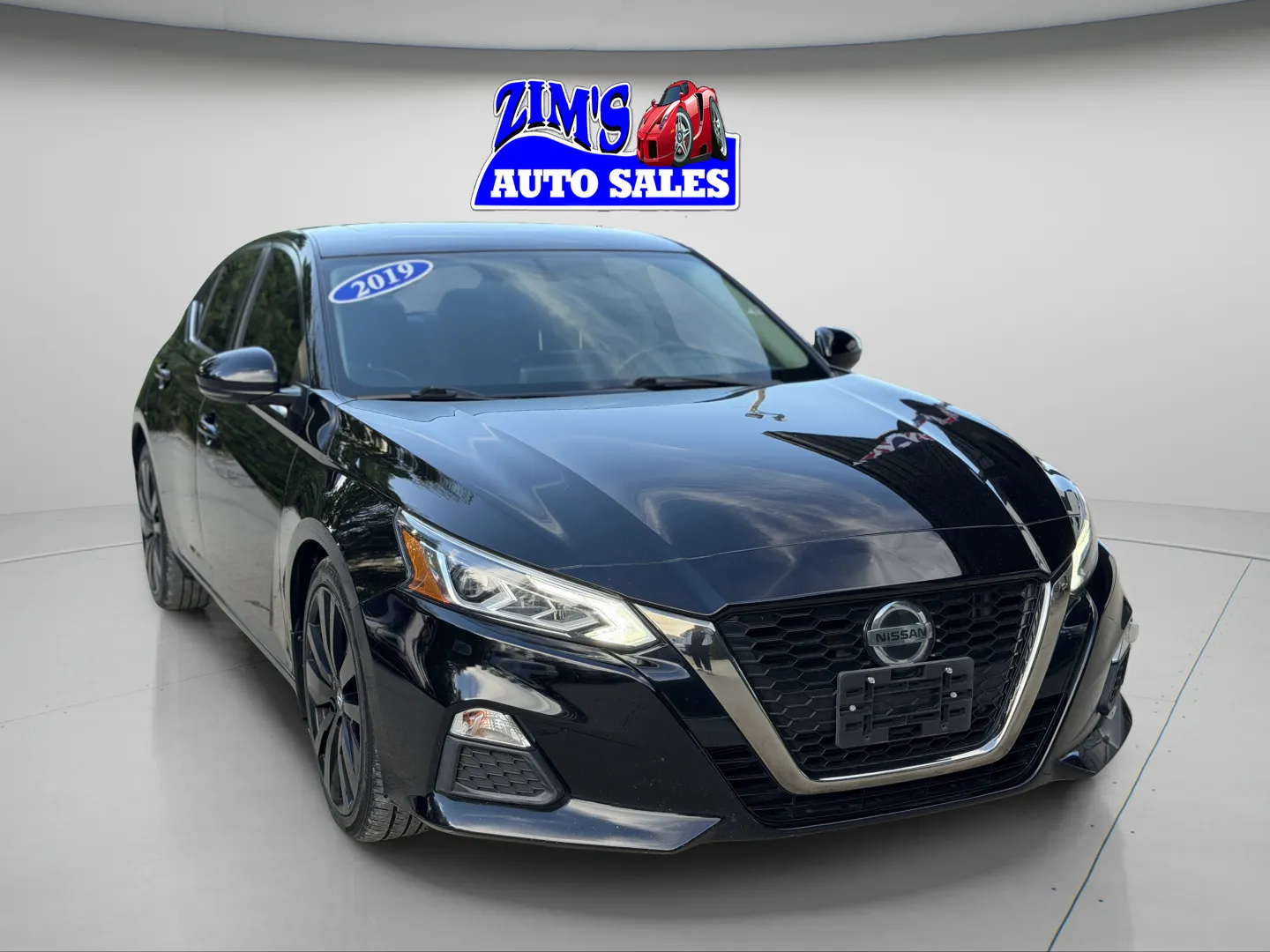 Black 2019 Nissan Altima 2.5 SR for sale in Logansport, IN