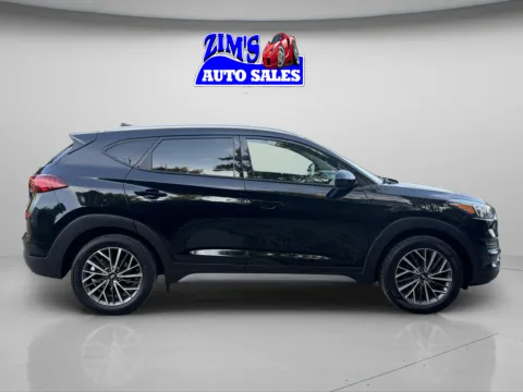 Photos of 2021 Hyundai TUCSON SEL for sale in Logansport, IN at Zim's Auto Sales