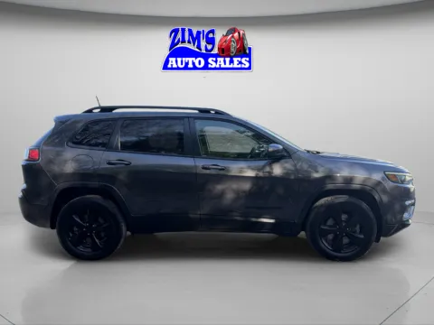 Photos of 2021 Jeep Cherokee Altitude for sale in Logansport, IN at Zim's Auto Sales