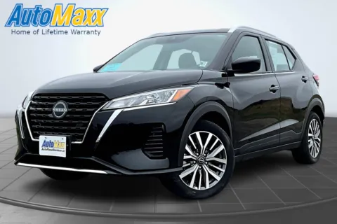 Black 2024 Nissan Kicks SV for sale in Aberdeen, SD