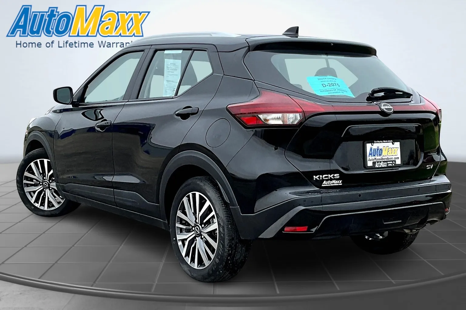 2024 Nissan Kicks SV - Photo 7