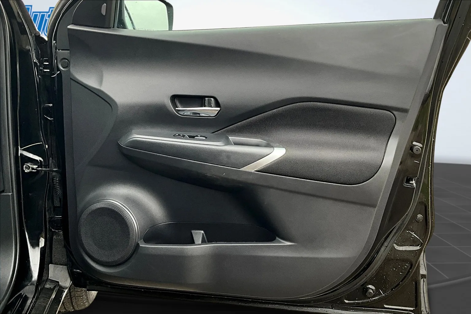 2024 Nissan Kicks SV - Photo 29