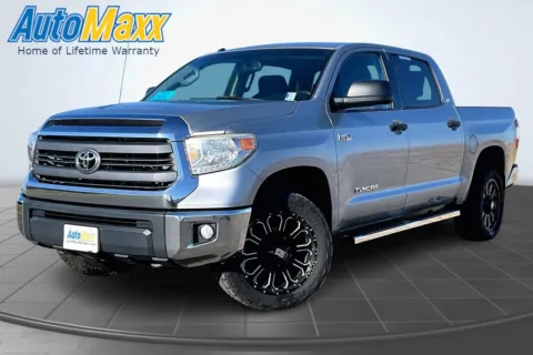 Silver 2014 Toyota Tundra SR5 for sale in Aberdeen, SD
