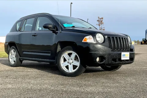 Photos of 2010 Jeep Compass Sport for sale in Aberdeen, SD at AutoMaxx of Aberdeen