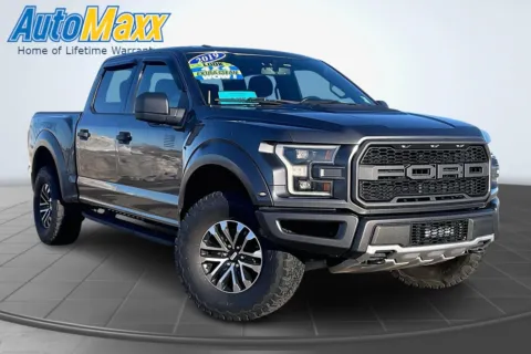 More photos of 2019 Ford F-150 Raptor at AutoMaxx of Aberdeen, SD