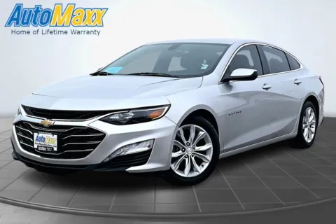 Silver 2020 Chevrolet Malibu LT for sale in Aberdeen, SD