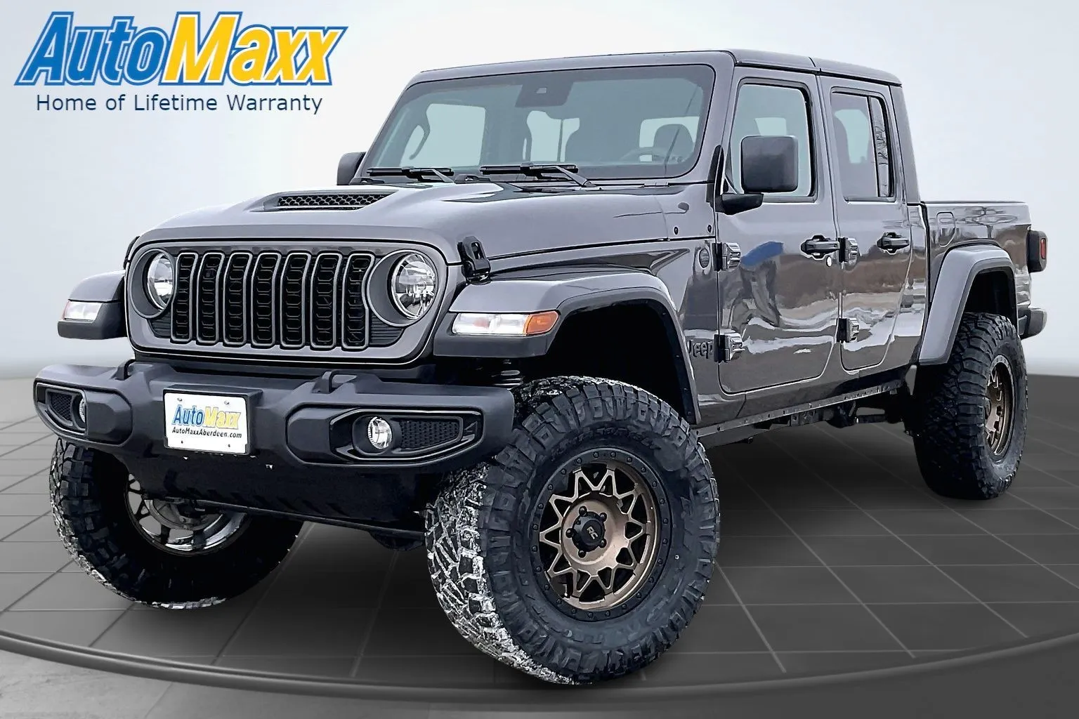 2025 Jeep Gladiator Sport S
