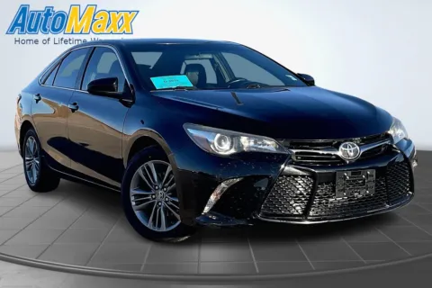 More photos of 2016 Toyota Camry SE at AutoMaxx of Aberdeen, SD