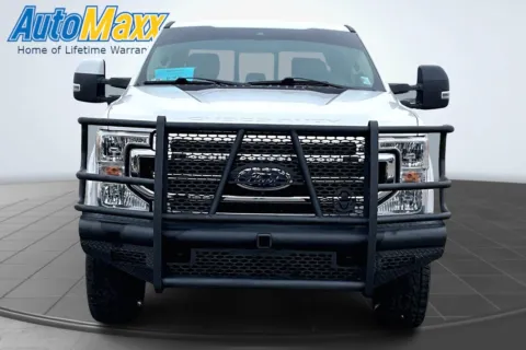 Another view of 2020 Ford F-250SD Lariat for sale in Aberdeen, SD at AutoMaxx of Aberdeen