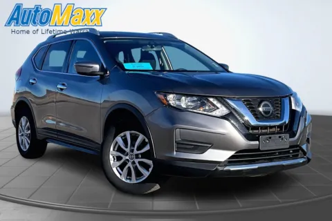More photos of 2018 Nissan Rogue SV at AutoMaxx of Aberdeen, SD