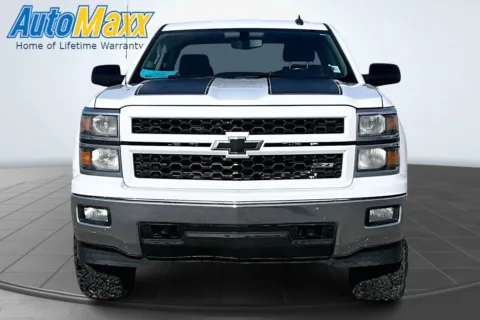 Another view of 2015 Chevrolet Silverado 1500 LT for sale in Aberdeen, SD at AutoMaxx of Aberdeen