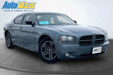 More photos of 2006 Dodge Charger SE at AutoMaxx of Aberdeen, SD