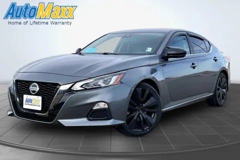 Gray 2020 Nissan Altima 2.0 SR for sale in Aberdeen, SD