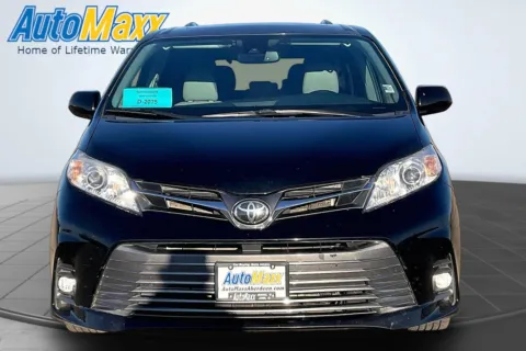Another view of 2020 Toyota Sienna XLE Premium for sale in Aberdeen, SD at AutoMaxx of Aberdeen