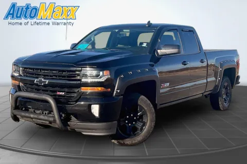 Black 2017 Chevrolet Silverado 1500 LT for sale in Aberdeen, SD